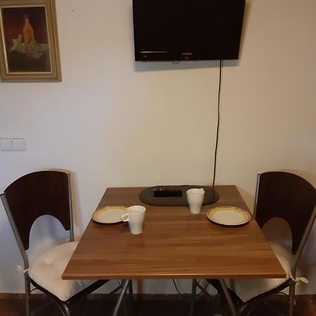 Pavlov24 - Zahradní domečky Apartamento Exterior foto