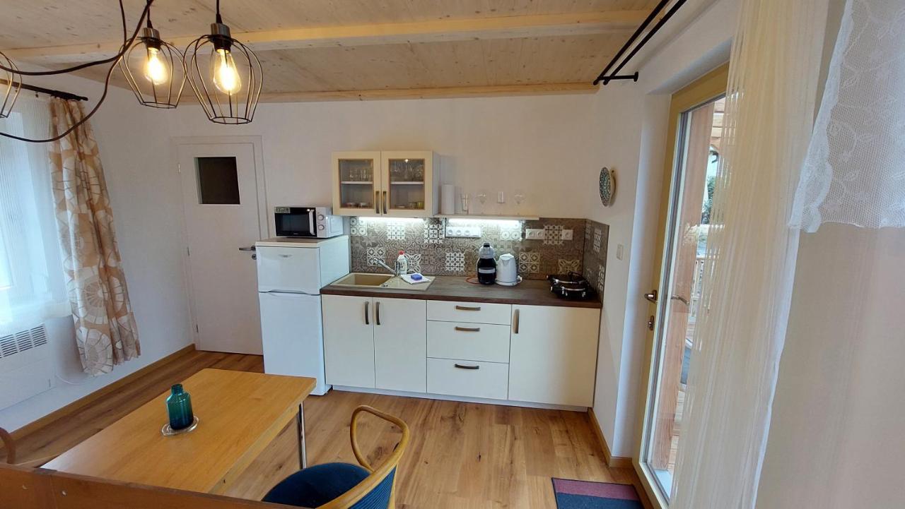 Pavlov24 - Zahradní domečky Apartamento Exterior foto