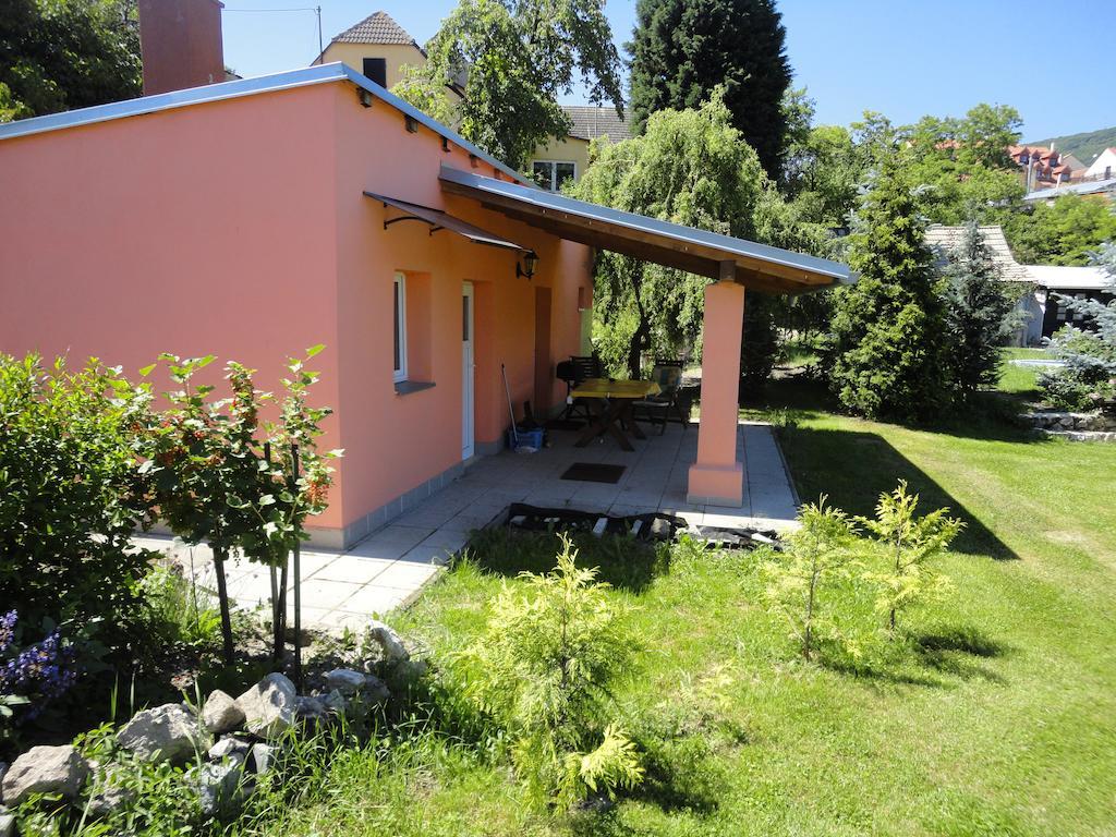 Pavlov24 - Zahradní domečky Apartamento Quarto foto